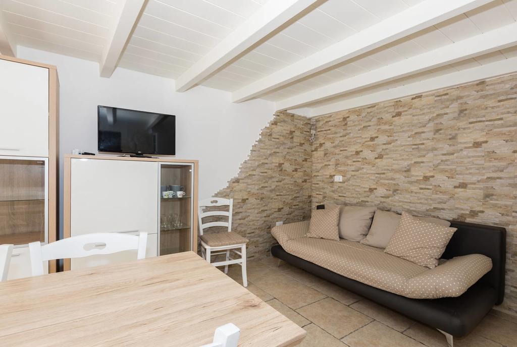 Dimora Alfonso Pomes Apartment Ostuni Exterior photo